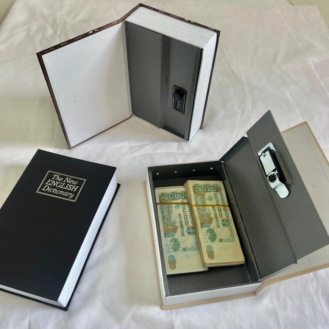 خزنة أموال ومجوهرات على شكل كتاب بكود سري